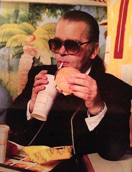 karl-lagerfeld-eating-at-mcdonalds-in-the-90s