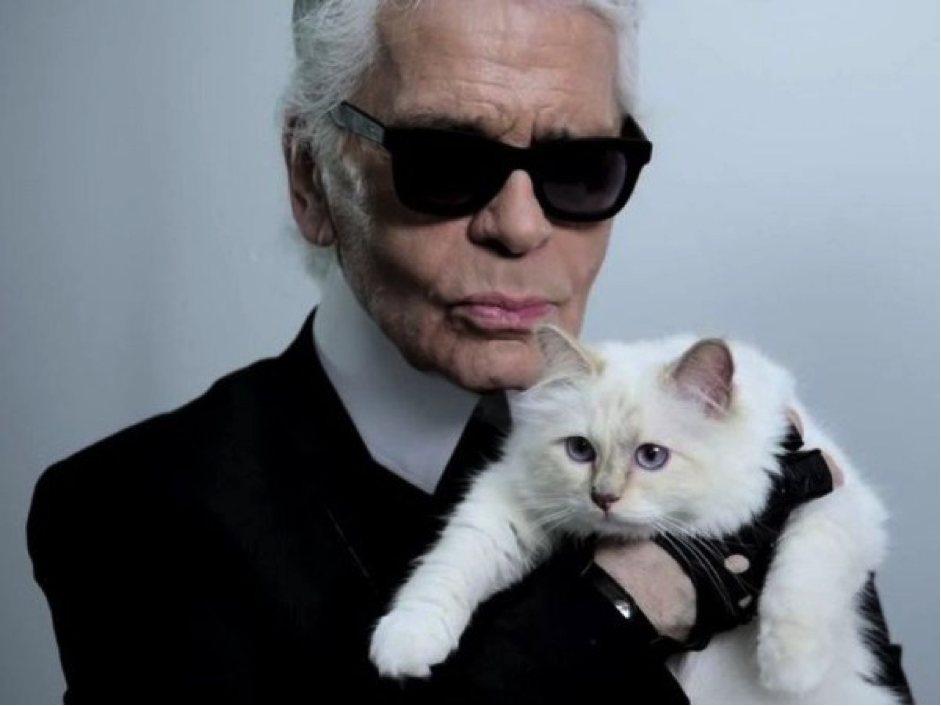 lagerfeld-with-cat